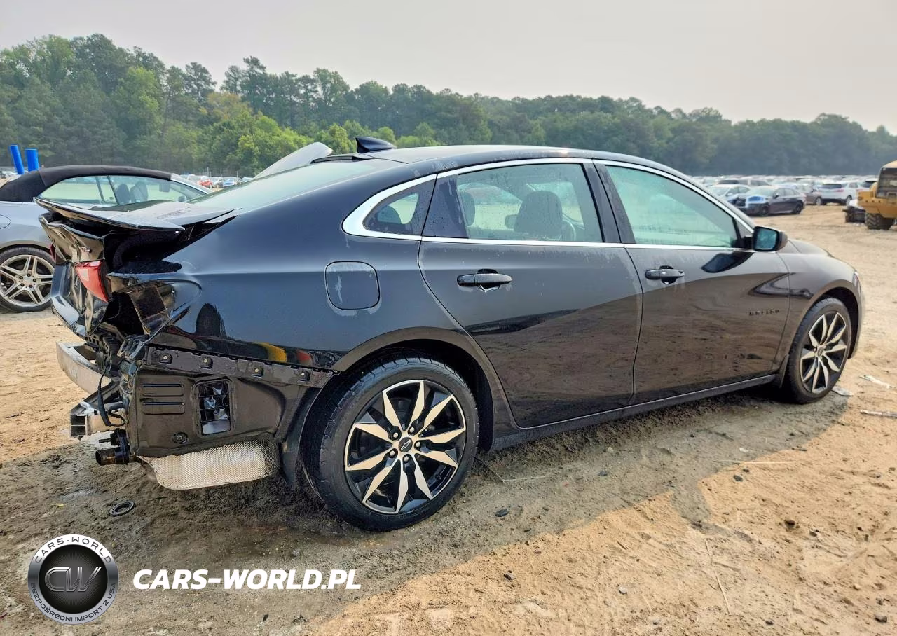 2020 Chevrolet Malibu Rs VIN:1G1ZG5ST6LF057093 - 3