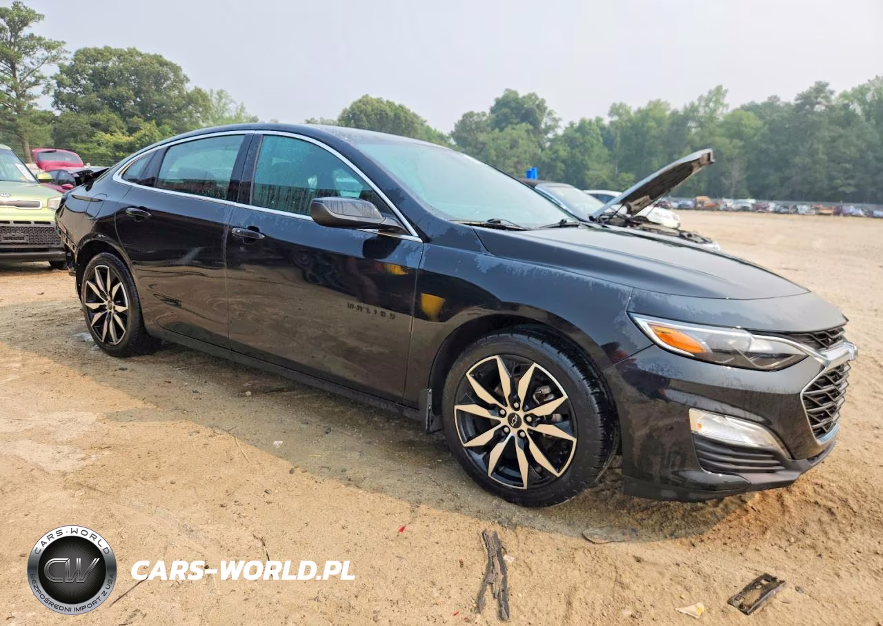 2020 Chevrolet Malibu Rs VIN:1G1ZG5ST6LF057093 - 4