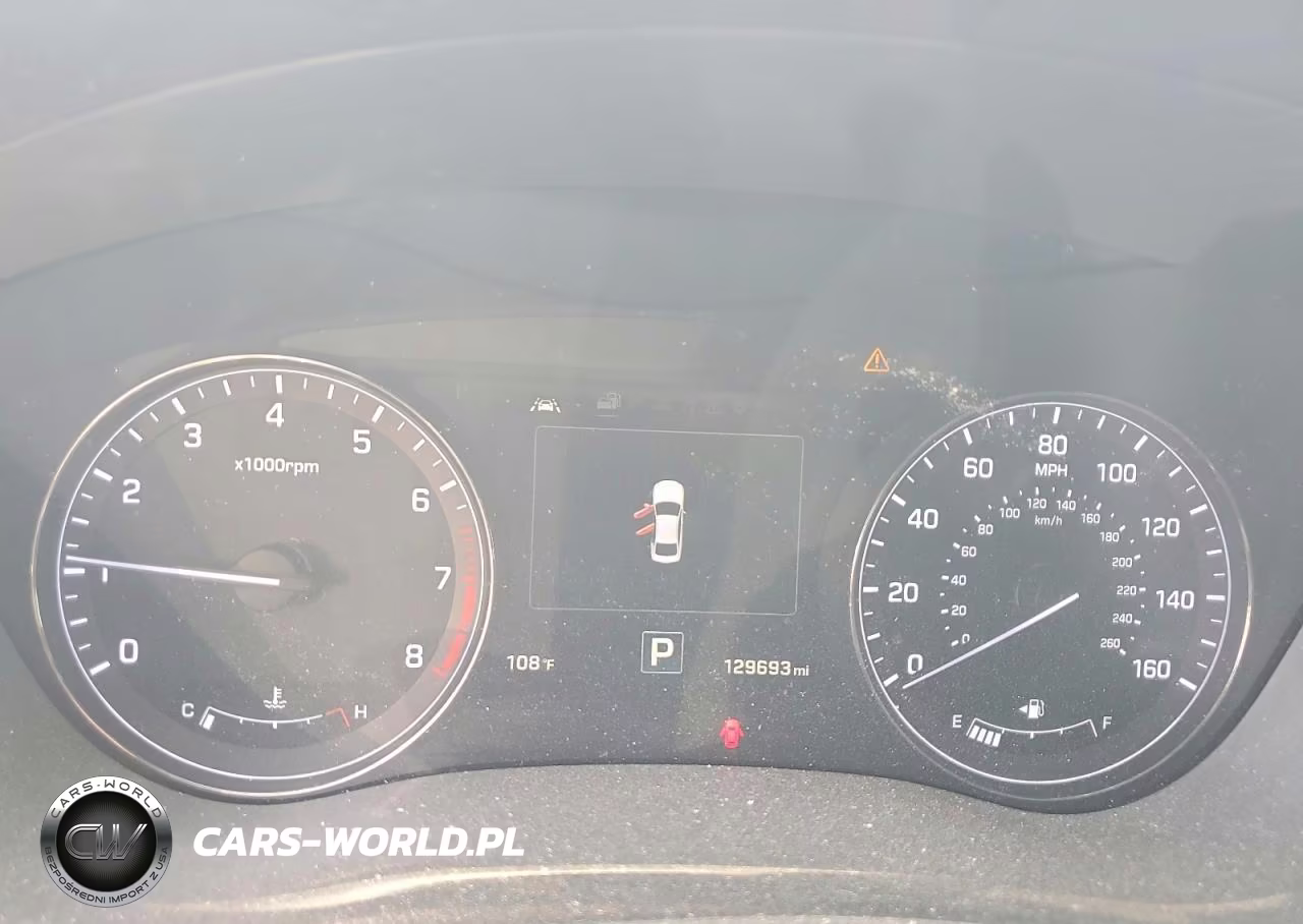 2016 Hyundai Genesis 3.8L VIN:KMHGN4JE9GU120556 - 9