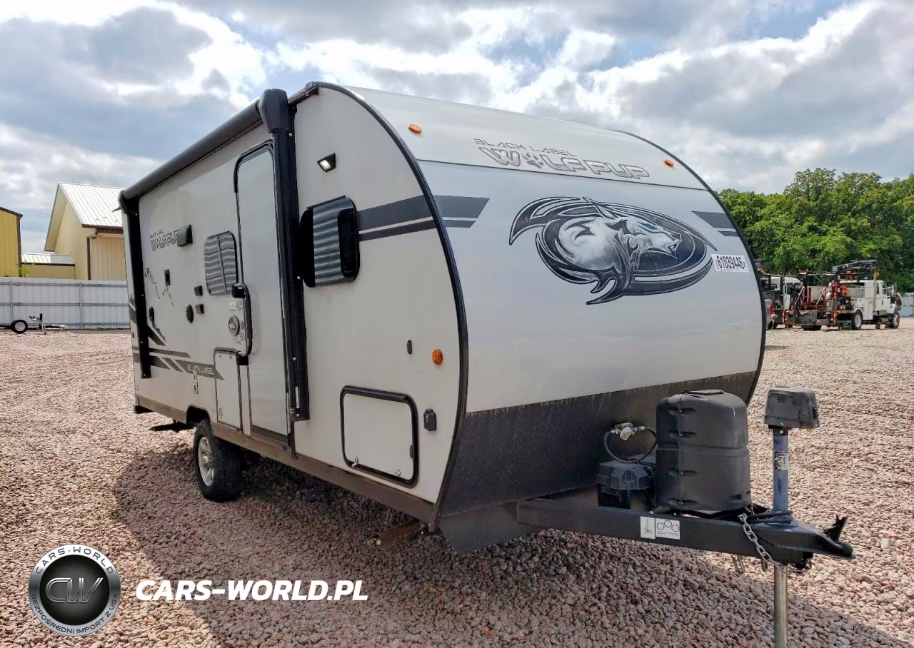 2020 Cherokee 18Tobl Wolf Pup Black Label - Camper