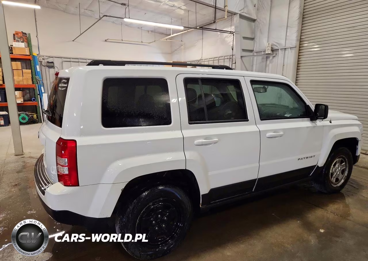 2016 Jeep Patriot Sport VIN:1C4NJRBB2GD685952 - 3