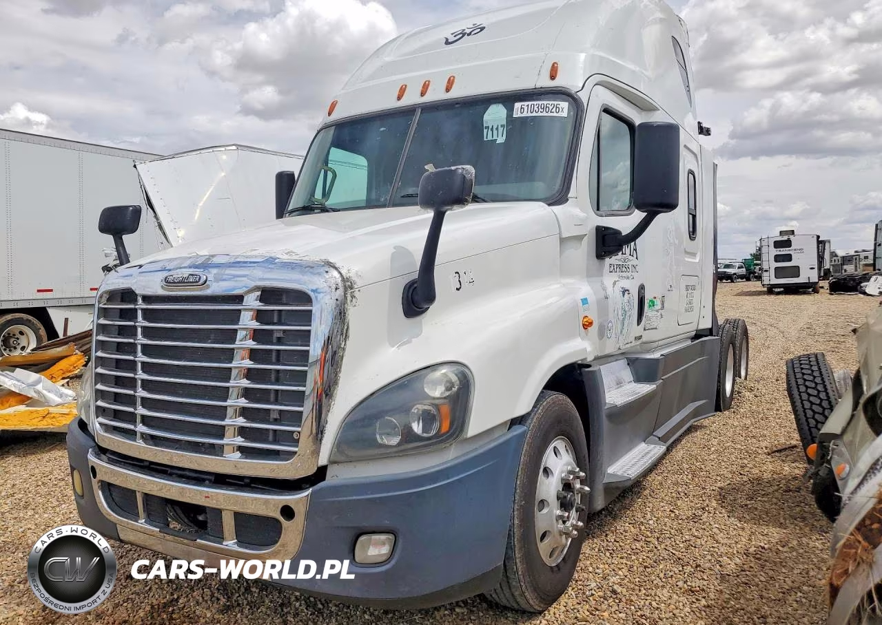 2017 Freightliner Cascadia 125 Semi Truck