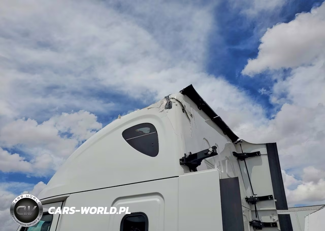 2017 Freightliner Cascadia 125 Semi Truck VIN:3AKJGLDR6HSJH2952 - 14