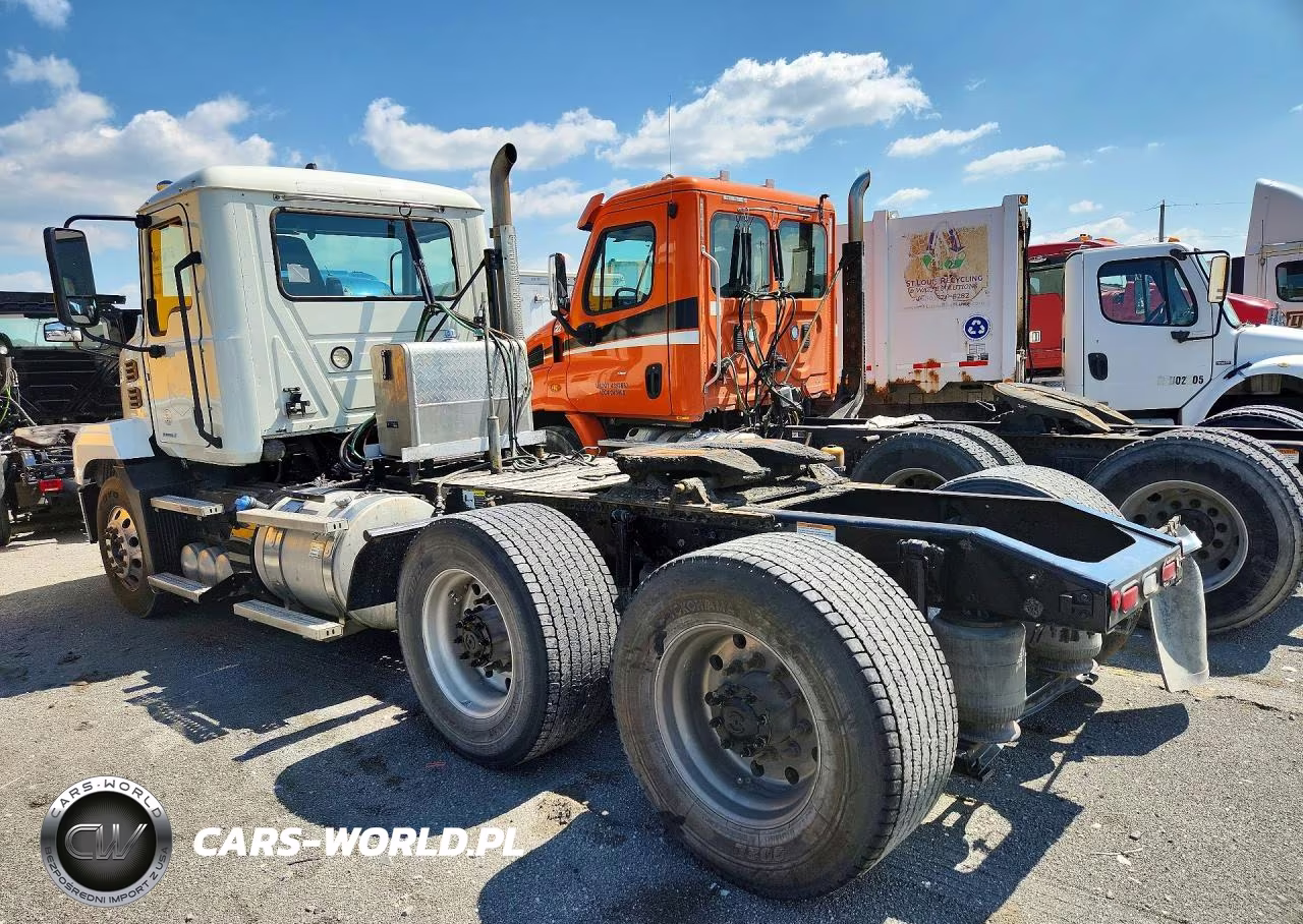 2022 Mack Anthem VIN:1M1AN3GY7NM028283 - 2