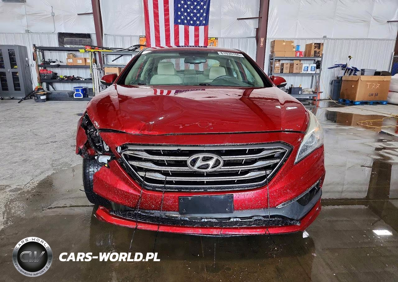 2015 Hyundai Sonata Sport VIN:5NPE34AF9FH042752 - 5
