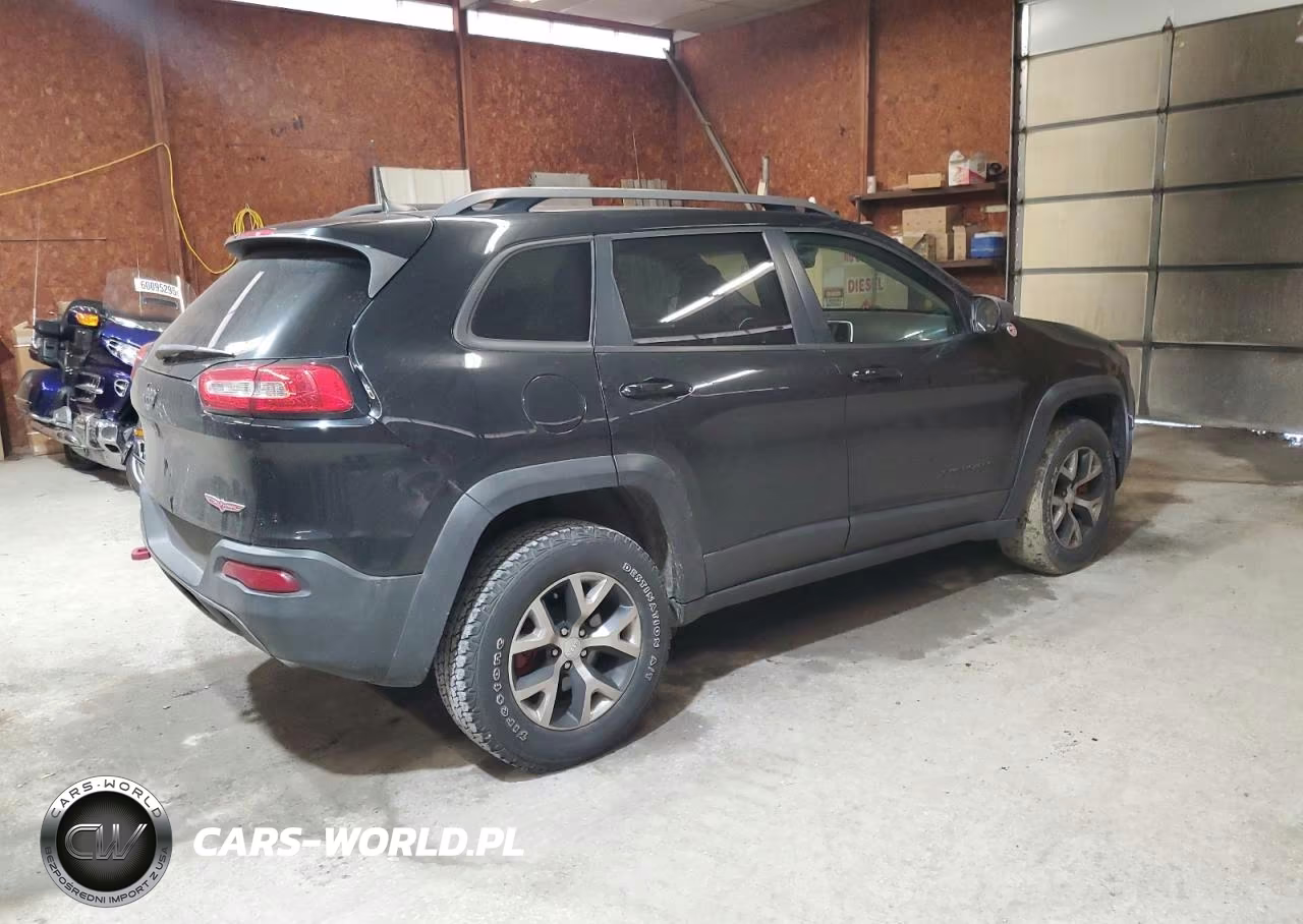 2017 Jeep Cherokee Trailhawk VIN:1C4PJMBS4HW629027 - 3