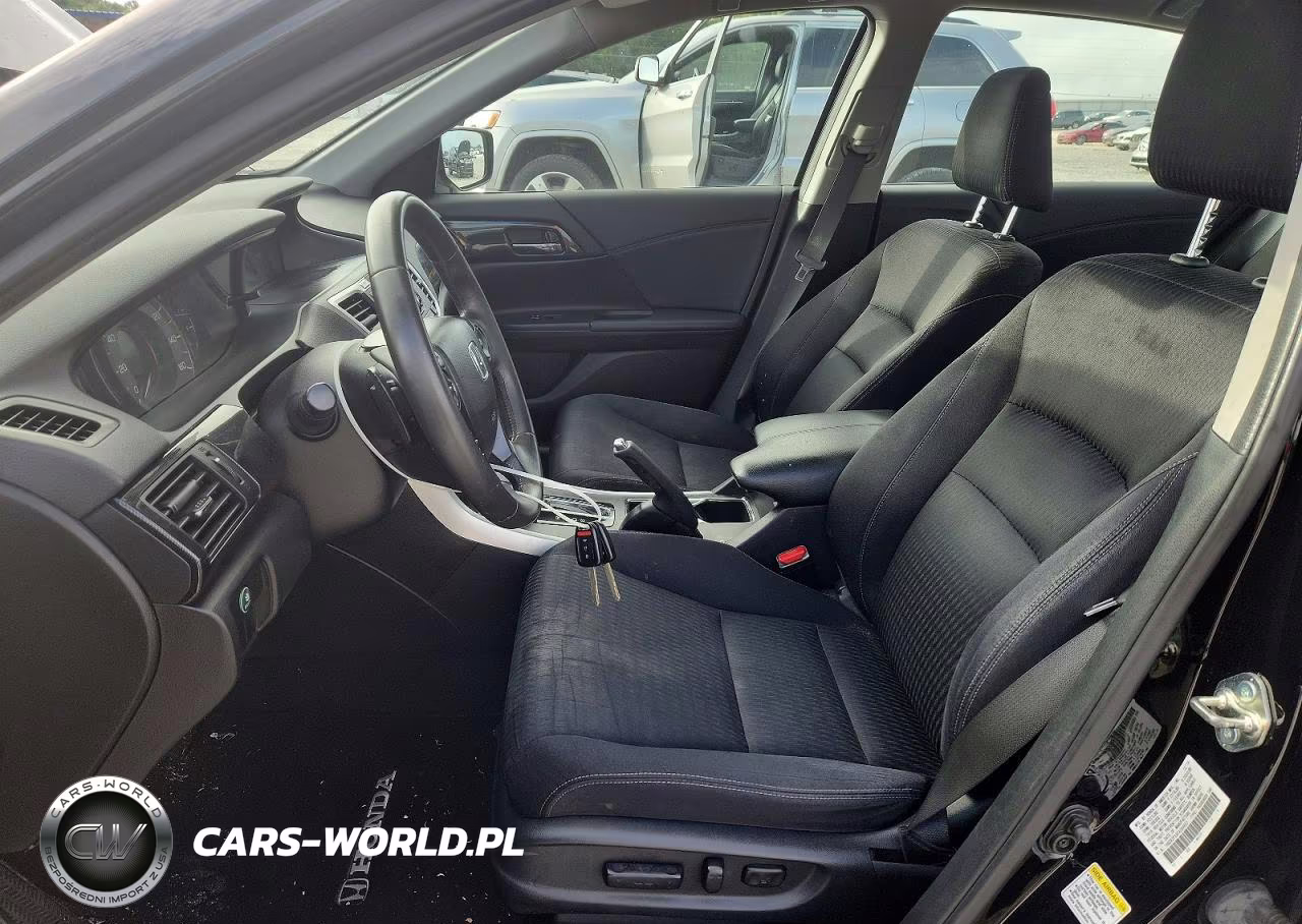 2015 Honda Accord Sport VIN:1HGCR2F55FA089652 - 7
