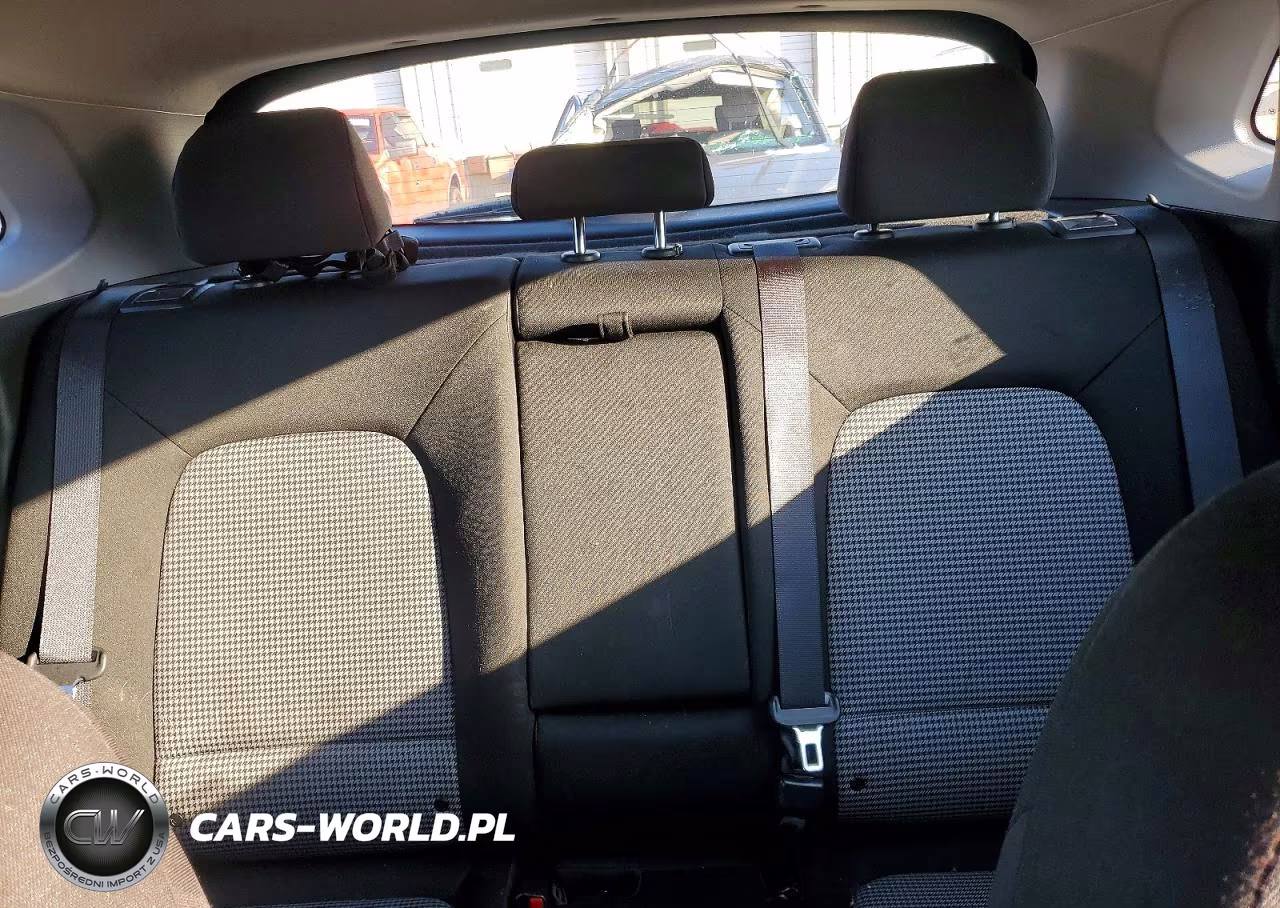 2020 Hyundai Kona Se VIN:KM8K12AA7LU593678 - 10