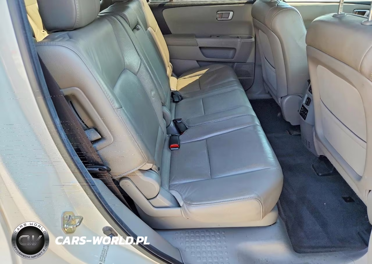 2013 Honda Pilot Touring VIN:5FNYF4H92DB016056 - 11