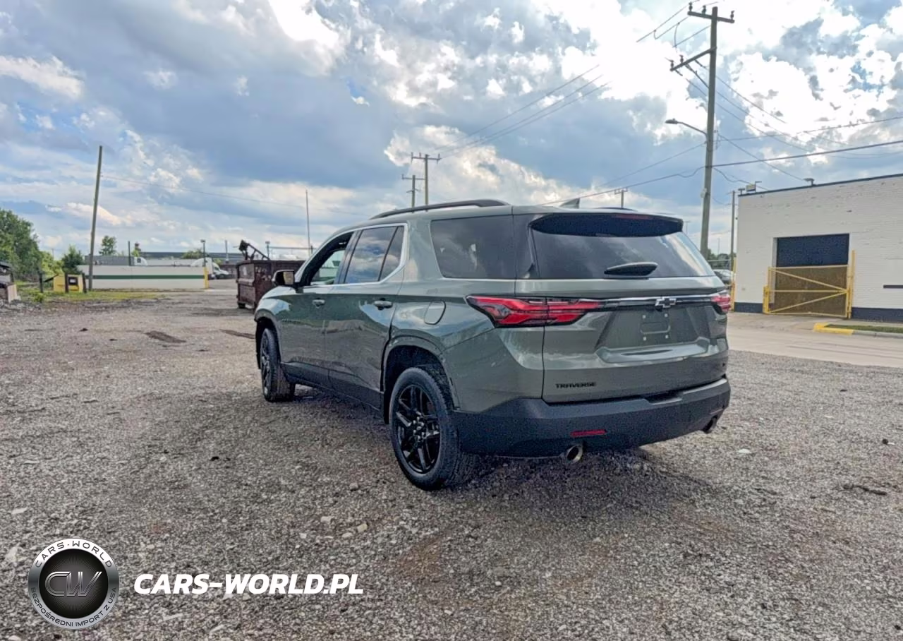 2022 Chevrolet Traverse Lt VIN:1GNERGKW3NJ173834 - 3