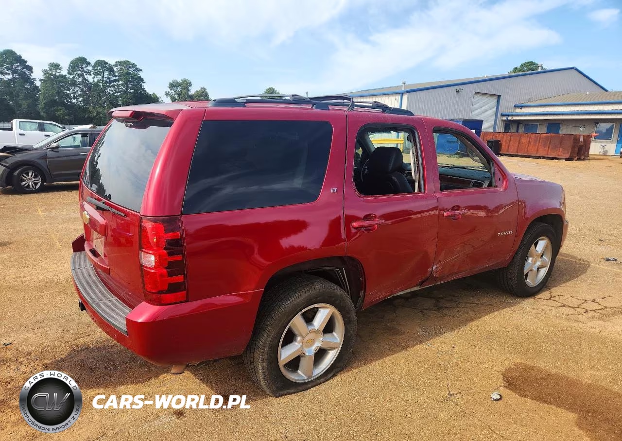 2013 Chevrolet Tahoe C1500 Lt VIN:1GNSCBE01DR244818 - 3