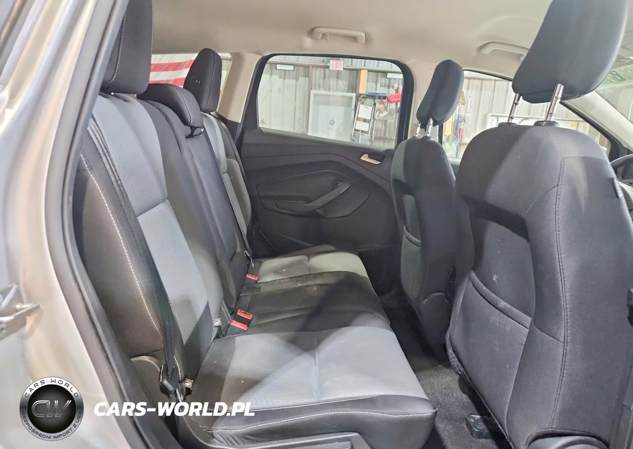 2018 Ford Escape Se VIN:1FMCU9GD5JUD35372 - 11
