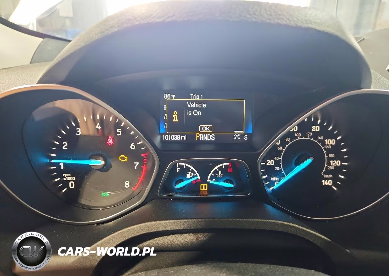 2018 Ford Escape Se VIN:1FMCU9GD5JUD35372 - 9