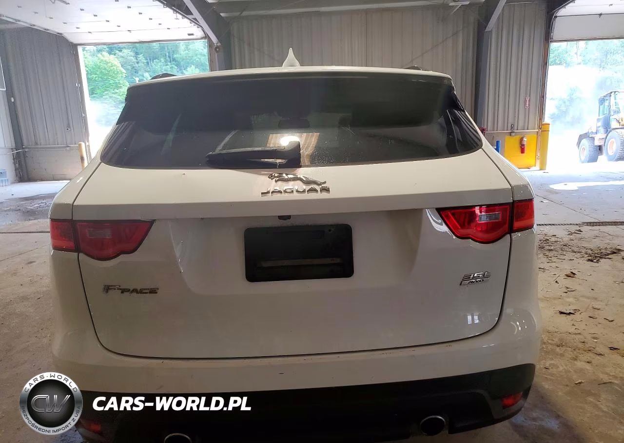 2017 Jaguar F-Pace Premium VIN:SADCJ2BV8HA884228 - 6