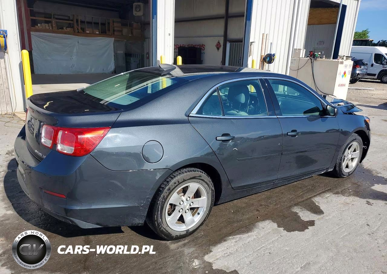 2015 Chevrolet Malibu Ls VIN:1G11B5SL9FF311783 - 3