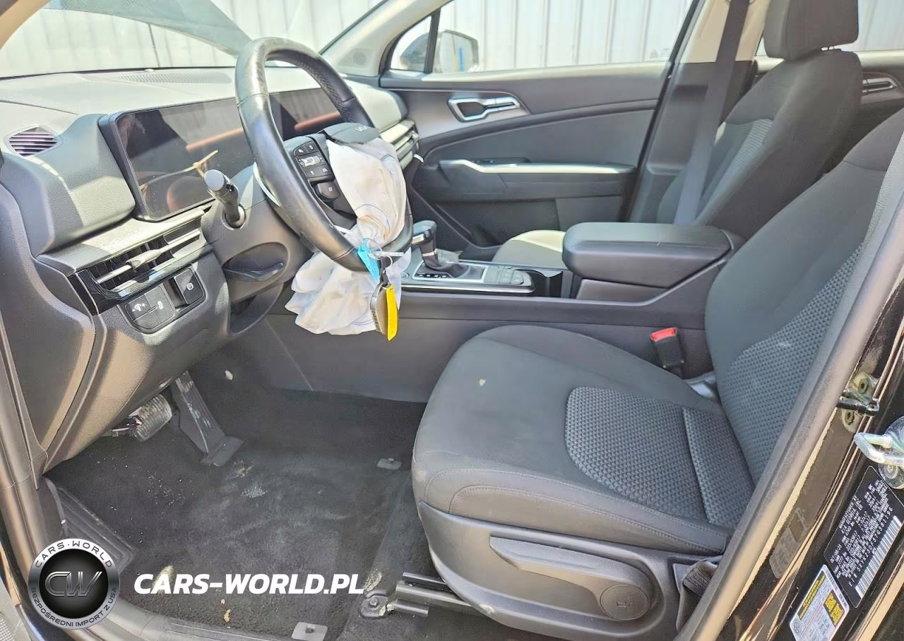 2026 Kia Sportage Lx VIN:5XYK23DF3TG381196 - 7