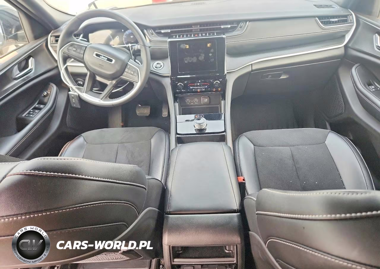 2024 Jeep Grand Cherokee Laredo VIN:1C4RJHAGXR8944207 - 8