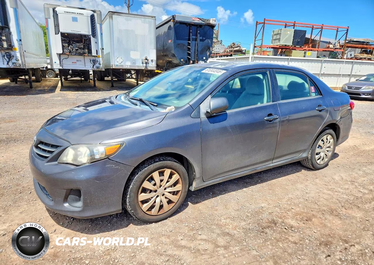 2013 Toyota Corolla Base-S-Le