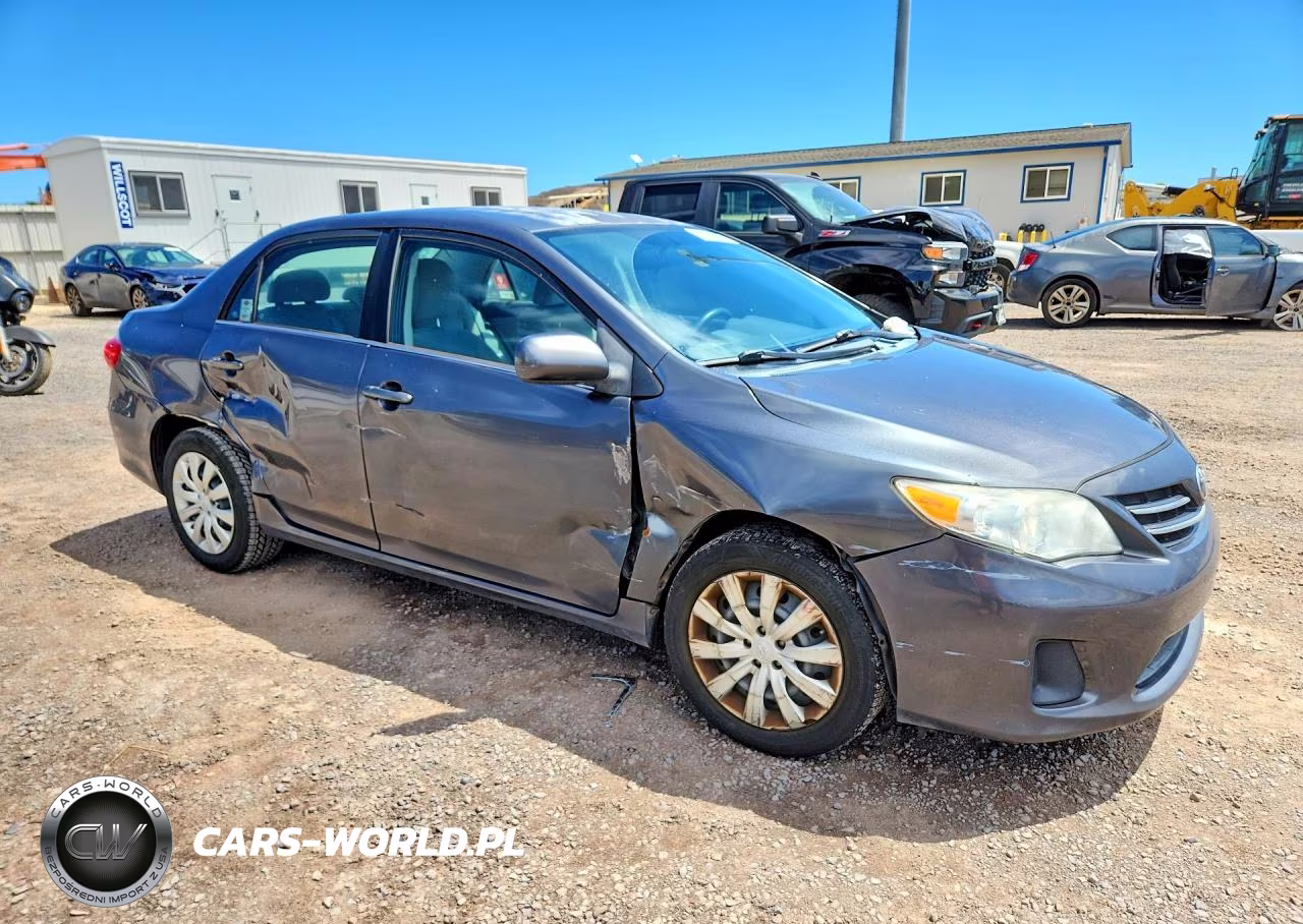 2013 Toyota Corolla Base-S-Le VIN:2T1BU4EE3DC047494 - 4