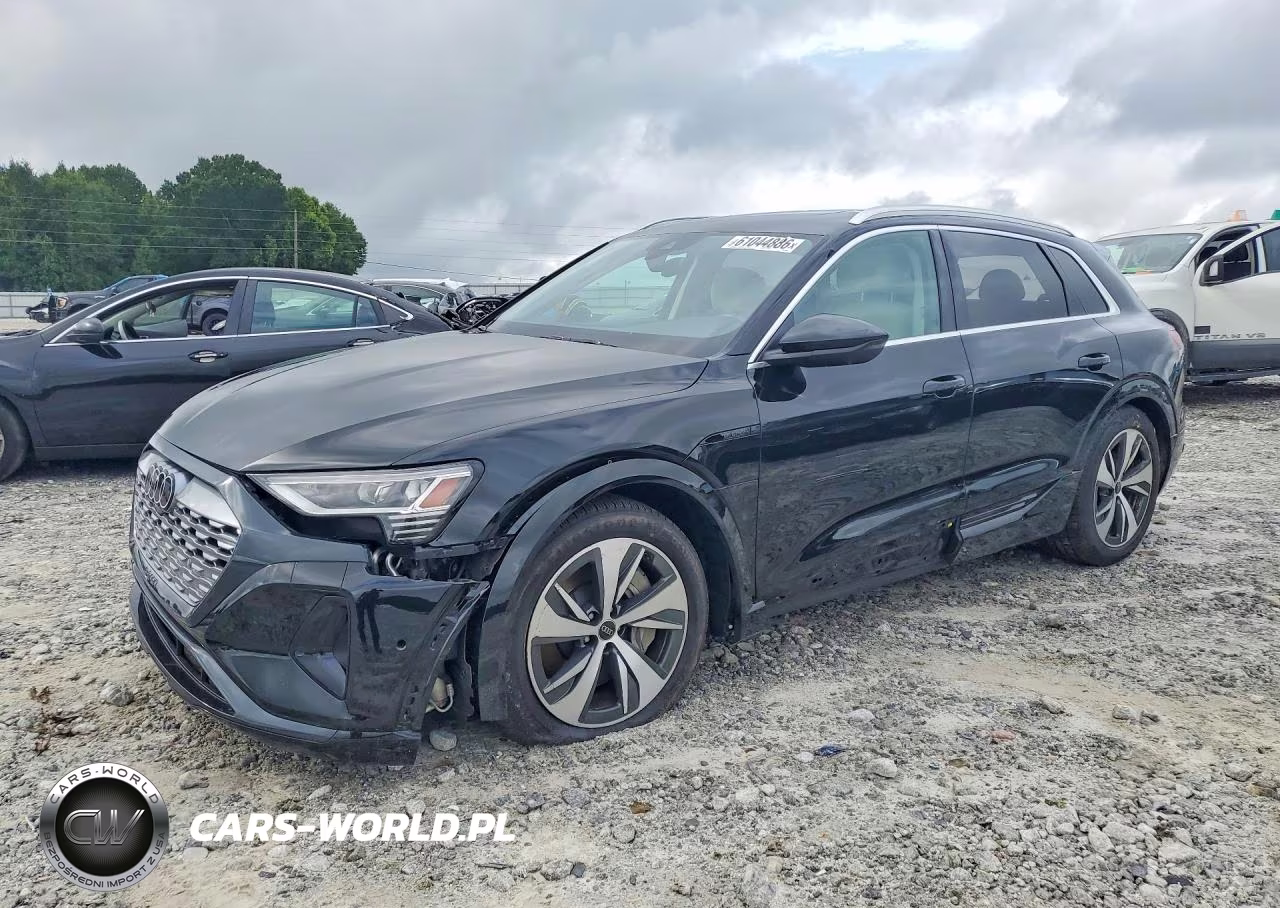 2024 Audi Q8 E-Tron Premium Plus