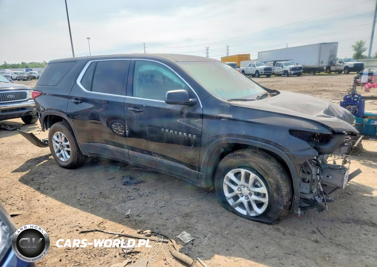 2021 Chevrolet Traverse Ls VIN:1GNERFKW2MJ265316 - 4
