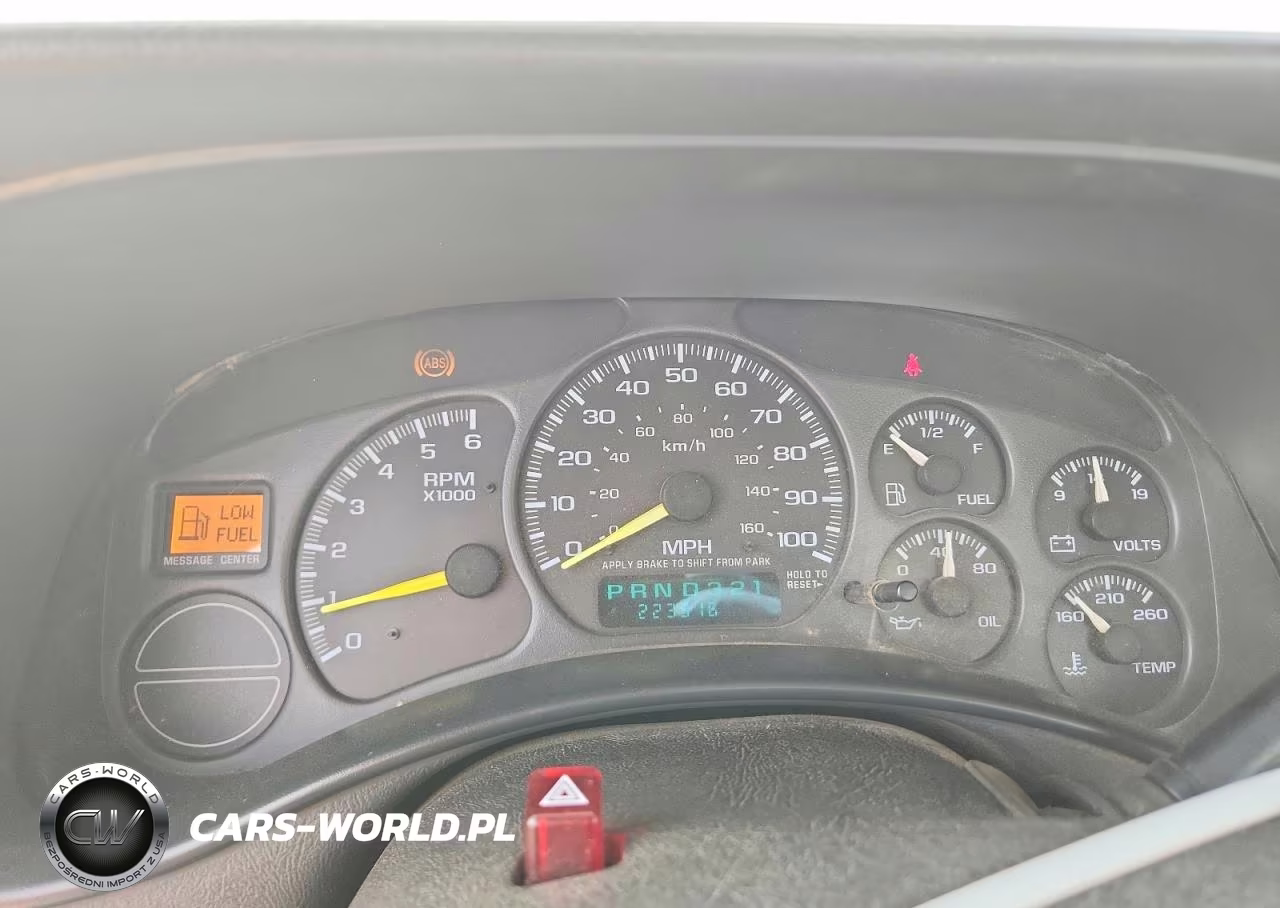 1999 Chevrolet Silverado C1500 VIN:1GCEC14W0XE144517 - 9