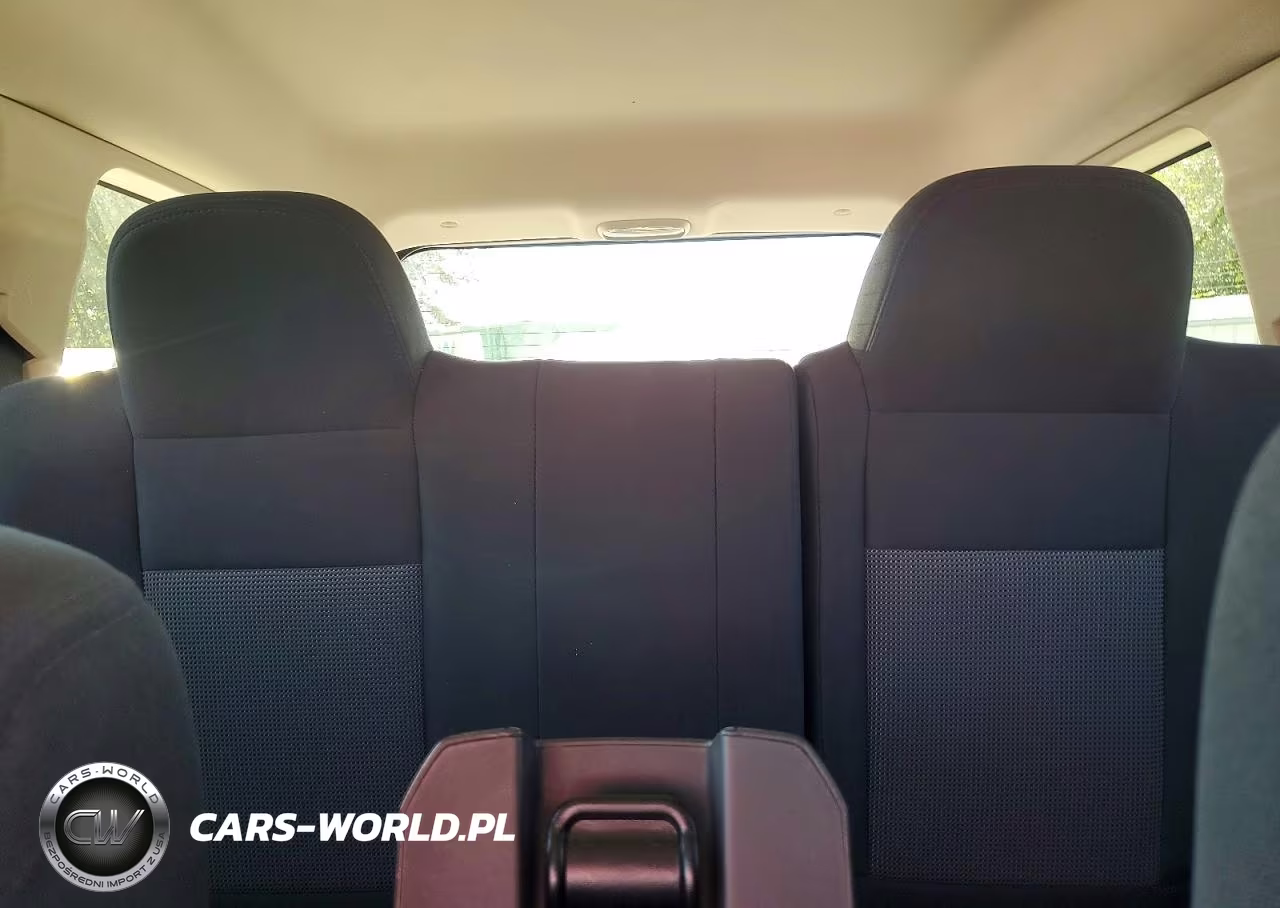 2014 Jeep Patriot Latitude VIN:1C4NJPFAXED509699 - 10