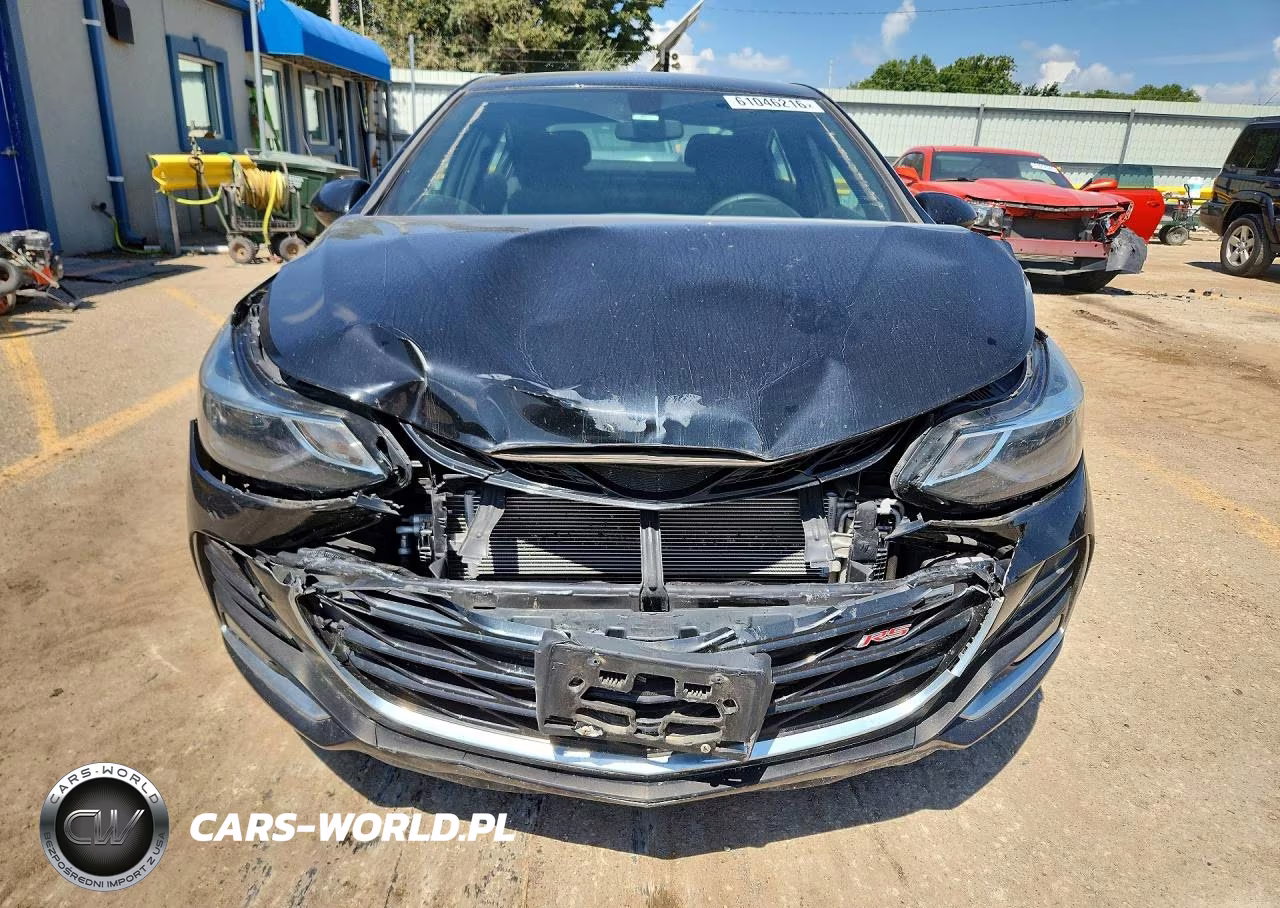 2019 Chevrolet Cruze Lt VIN:1G1BE5SM7K7111672 - 5