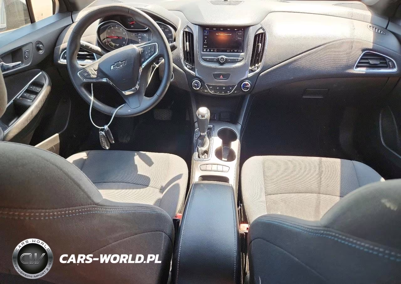 2019 Chevrolet Cruze Lt VIN:1G1BE5SM7K7111672 - 8