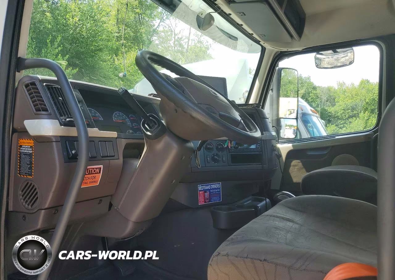 2014 Volvo Vnm Semi Truck VIN:4V4M19EG3EN170148 - 8