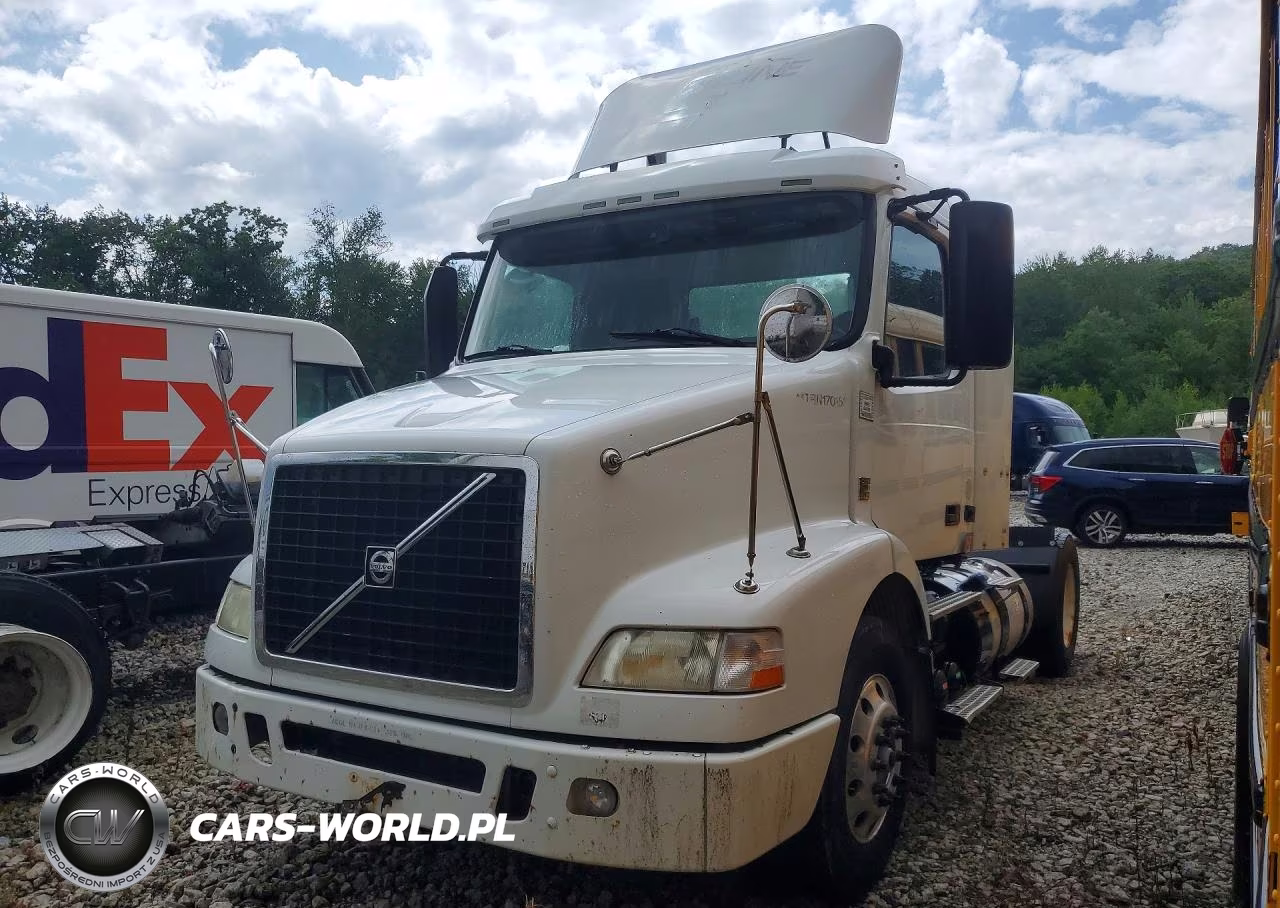 2014 Volvo Vnm Semi Truck – zdjęcie 1 z 13