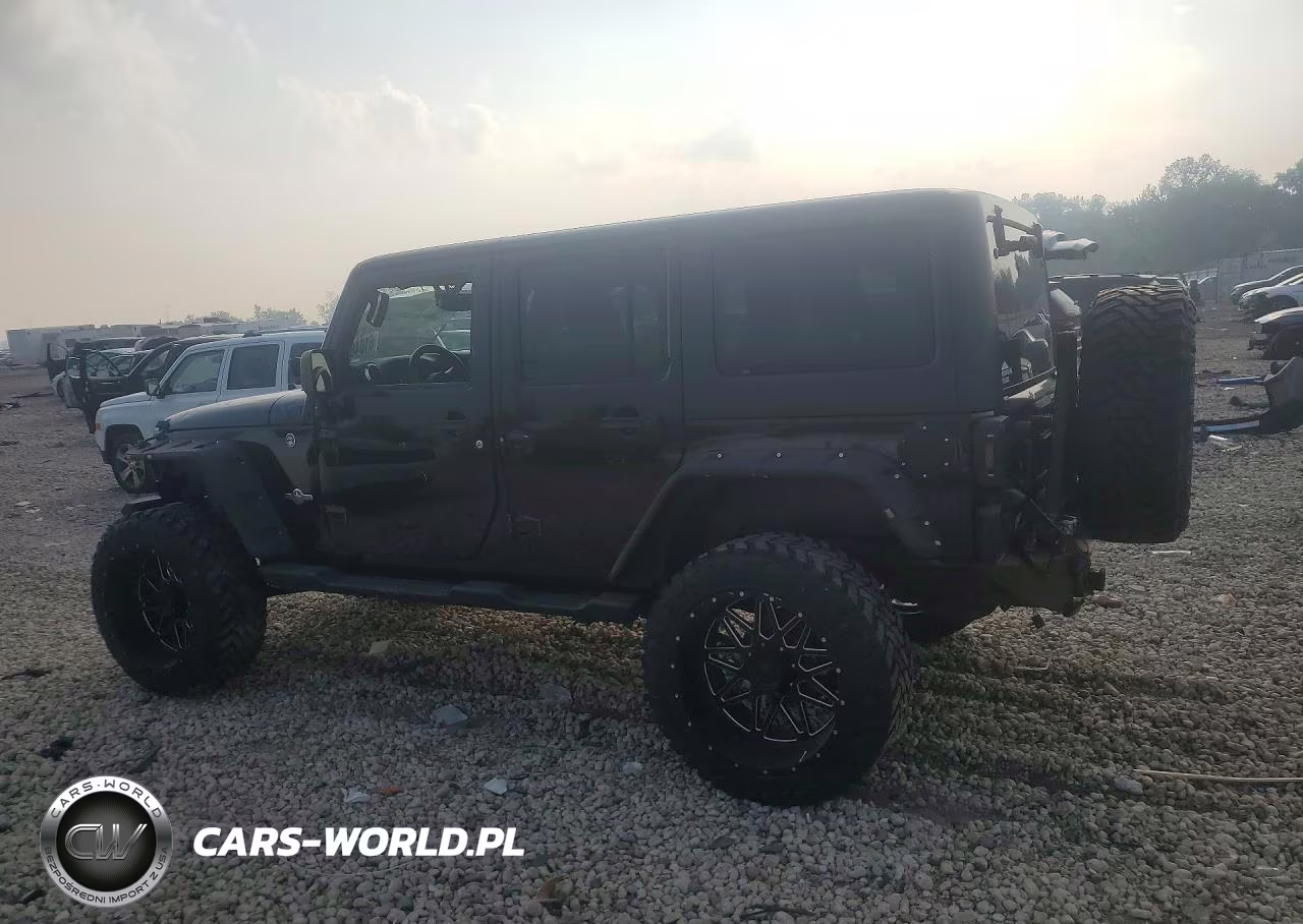 2013 Jeep Wrangler Unlimited Sport VIN:1C4BJWDGXDL588042 - 2