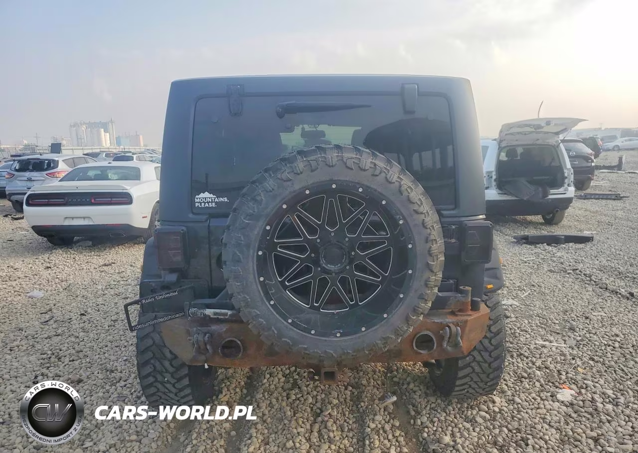 2013 Jeep Wrangler Unlimited Sport VIN:1C4BJWDGXDL588042 - 6