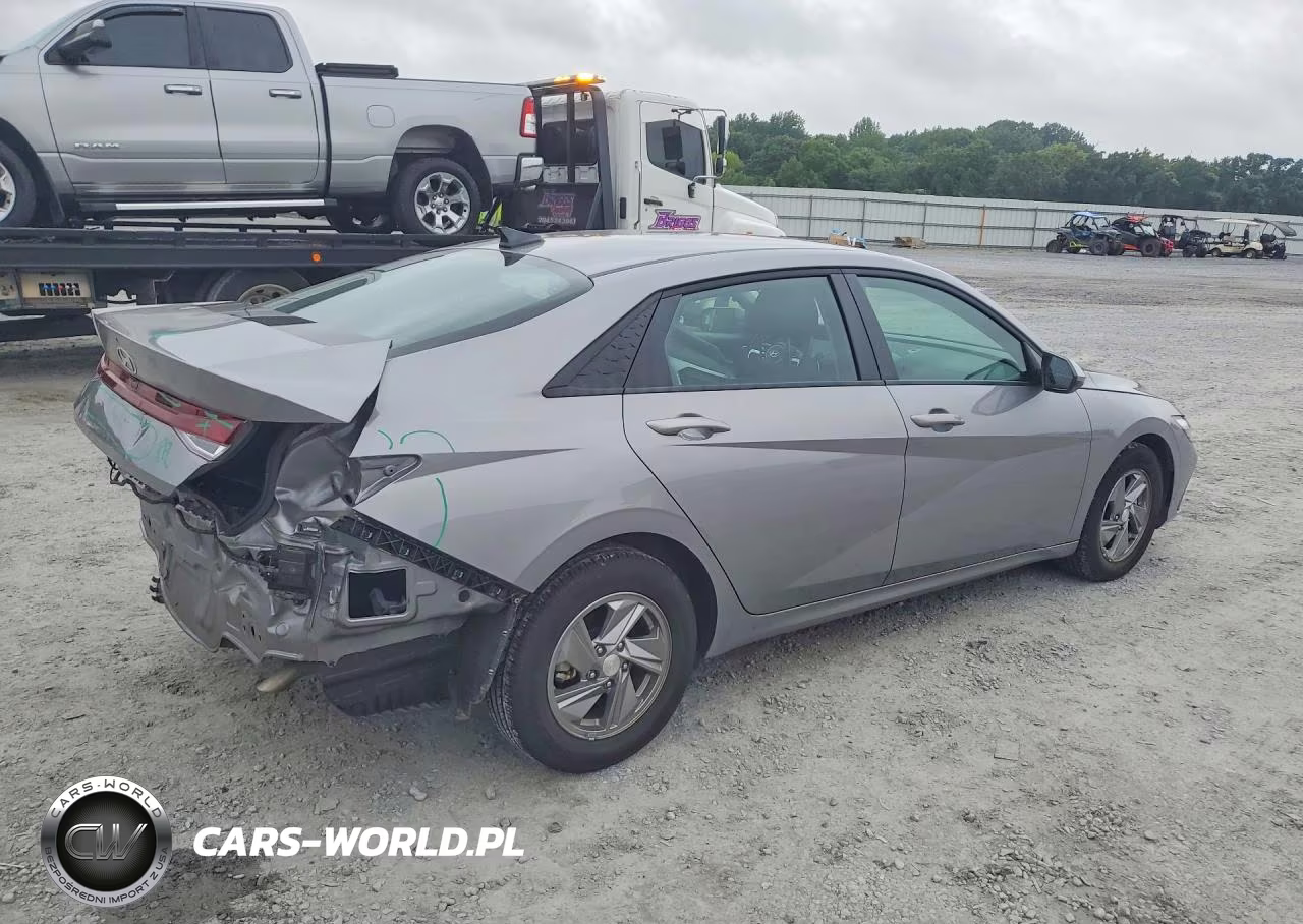 2025 Hyundai Elantra Se VIN:KMHLL4DG6SU049231 - 3
