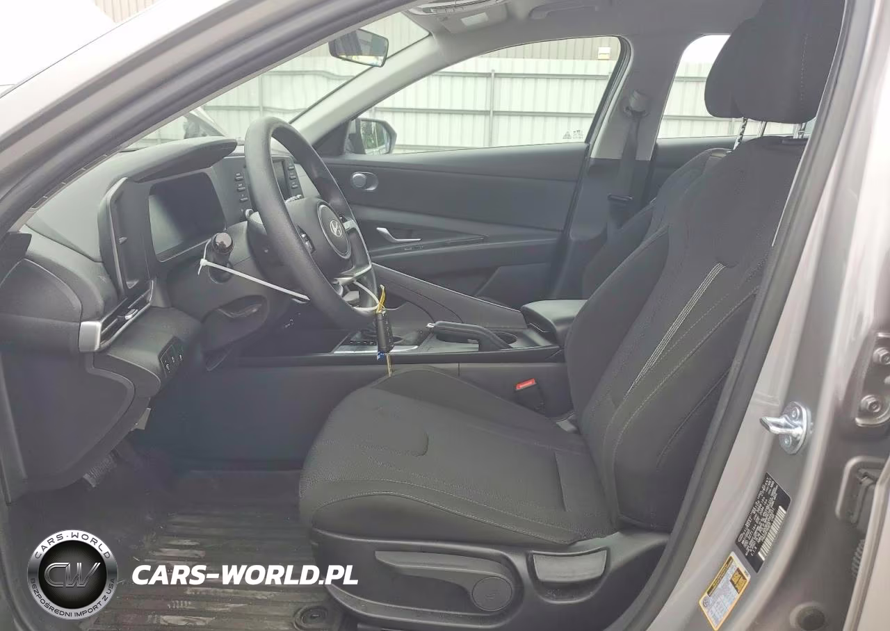 2025 Hyundai Elantra Se VIN:KMHLL4DG6SU049231 - 7