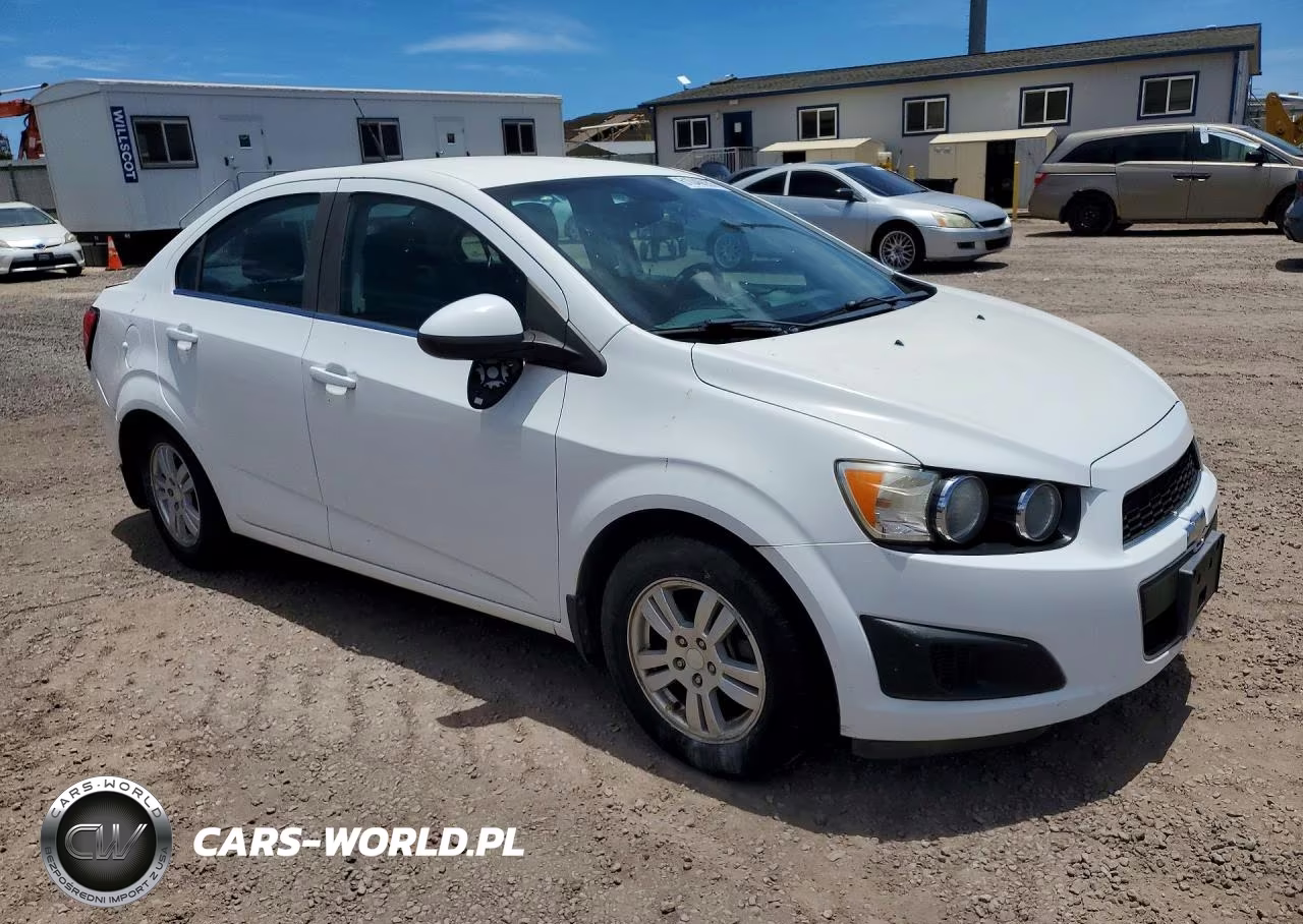 2013 Chevrolet Sonic VIN:1G1JC5SH3D4144712 - 4