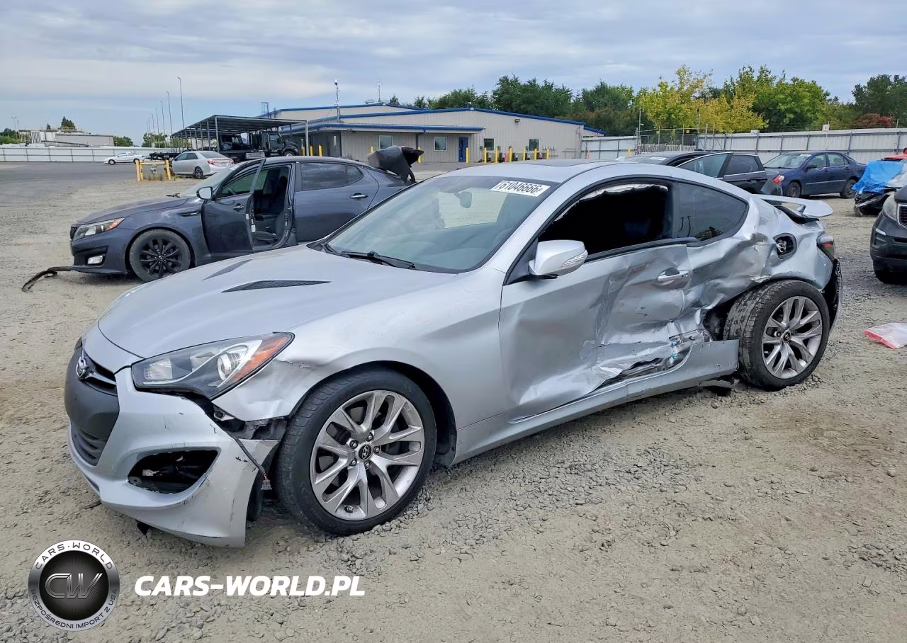 2013 Hyundai Genesis Coupe 3.8L – zdjęcie 1 z 12