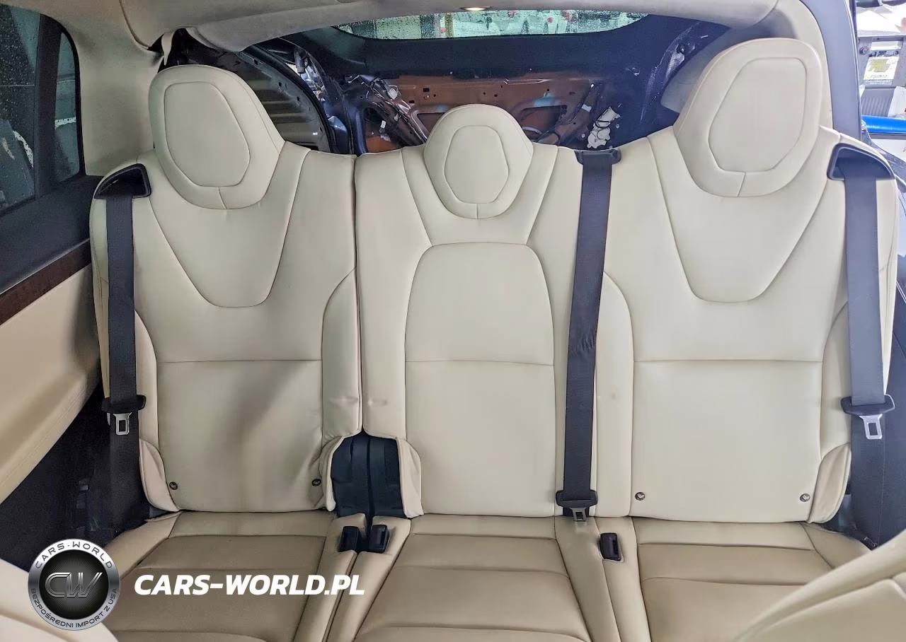 2018 Tesla Model X VIN:5YJXCDE44JF081127 - 10