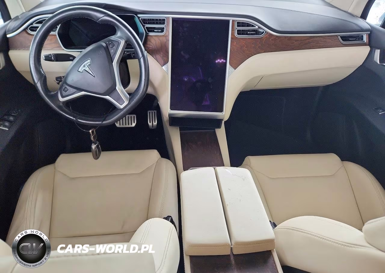 2018 Tesla Model X VIN:5YJXCDE44JF081127 - 8