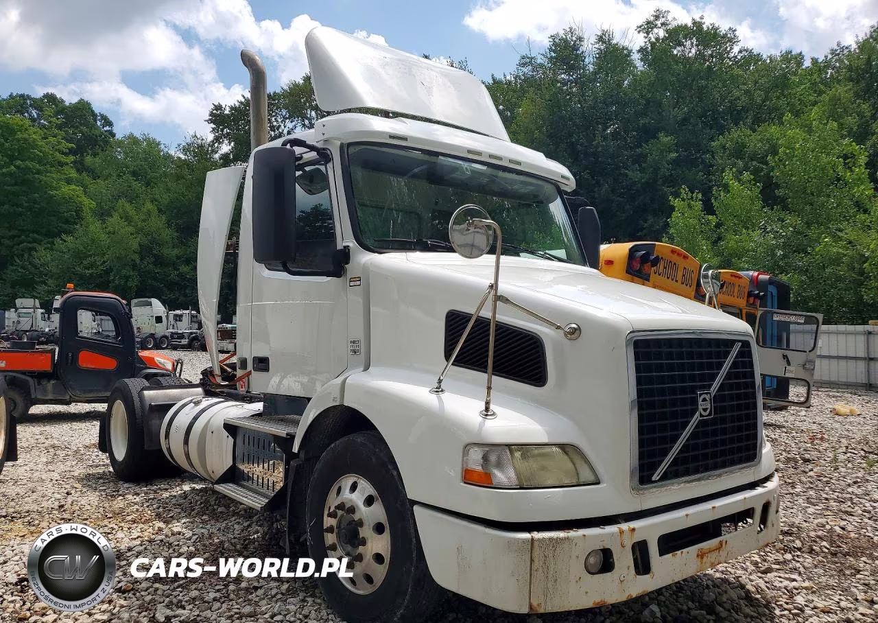 2014 Volvo Vnm Semi Truck VIN:4V4M19EG2EN182520 - 4