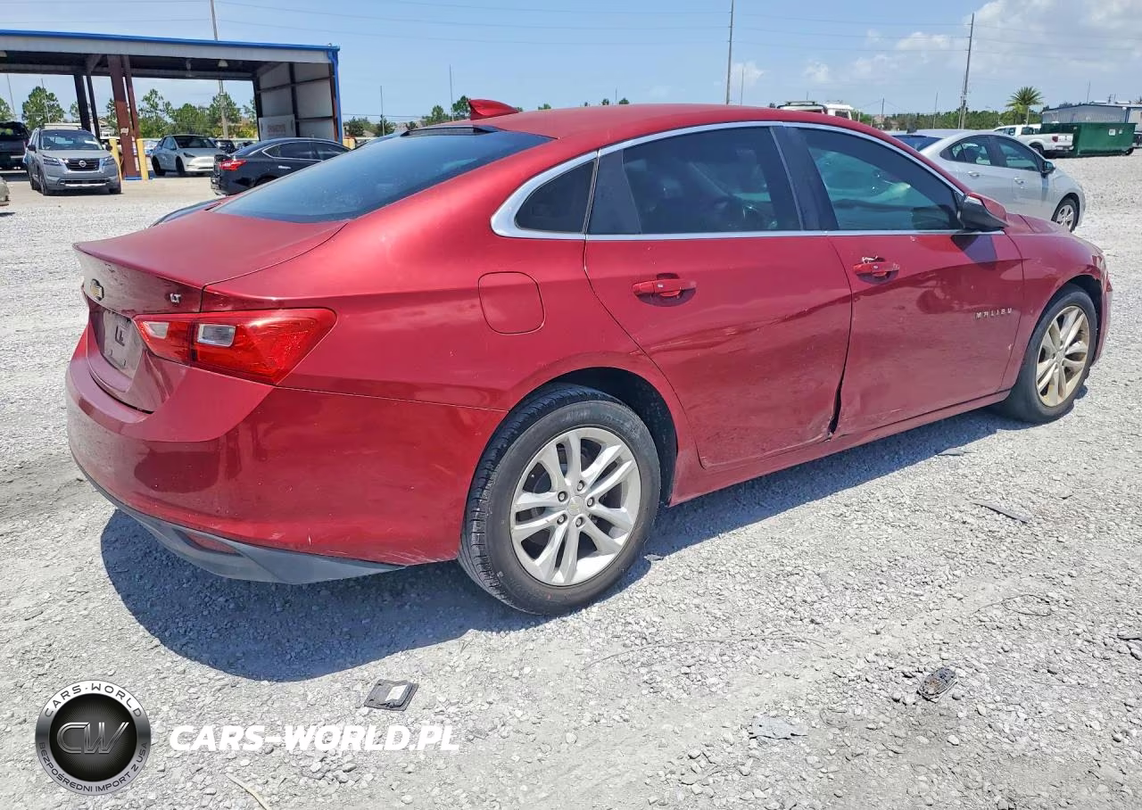 2017 Chevrolet Malibu Lt VIN:1G1ZE5ST3HF181190 - 3