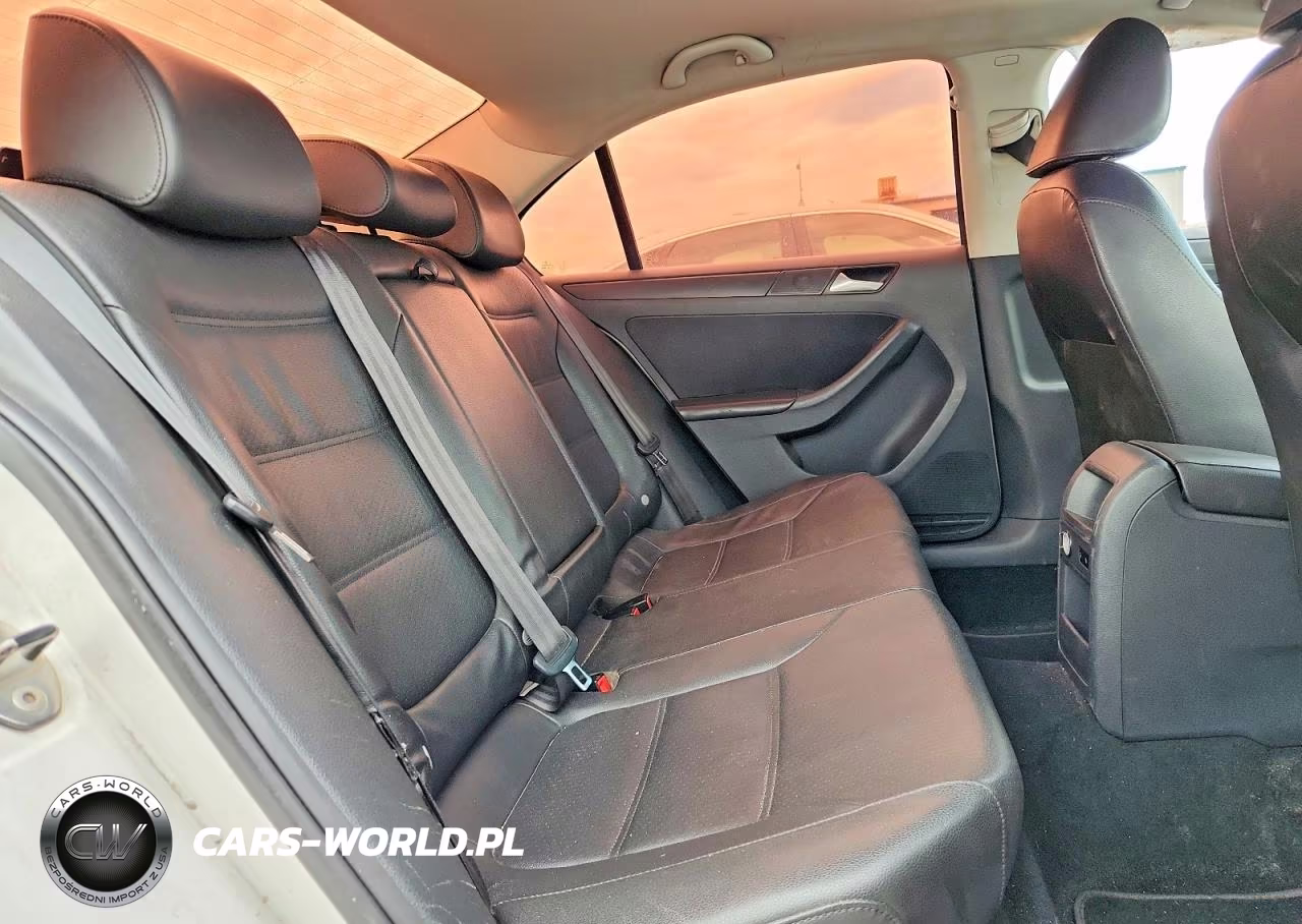 2014 Volkswagen Jetta Se VIN:3VWD17AJ5EM237972 - 10