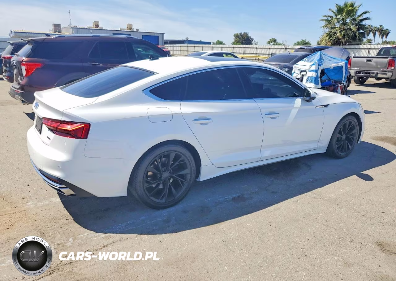 2023 Audi A5 Premium Plus 40 VIN:WAUCBCF5XPA015537 - 3