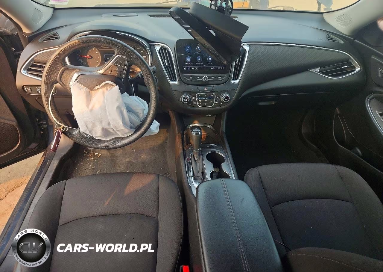 2019 Chevrolet Malibu Lt VIN:1G1ZD5ST9KF120050 - 8