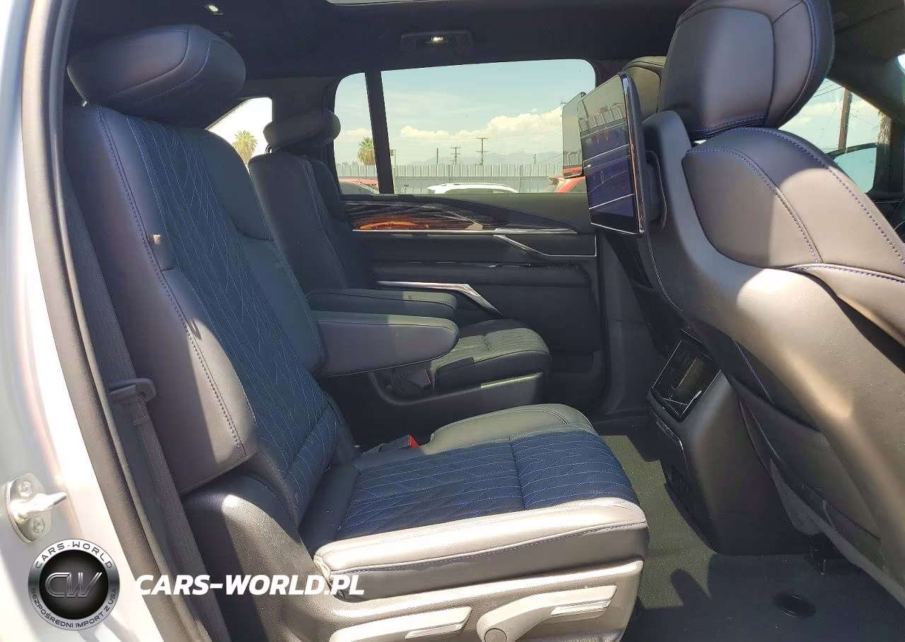 2025 Cadillac Escalade Iq Sport-1 VIN:1GYTEEKL2SU107026 - 10