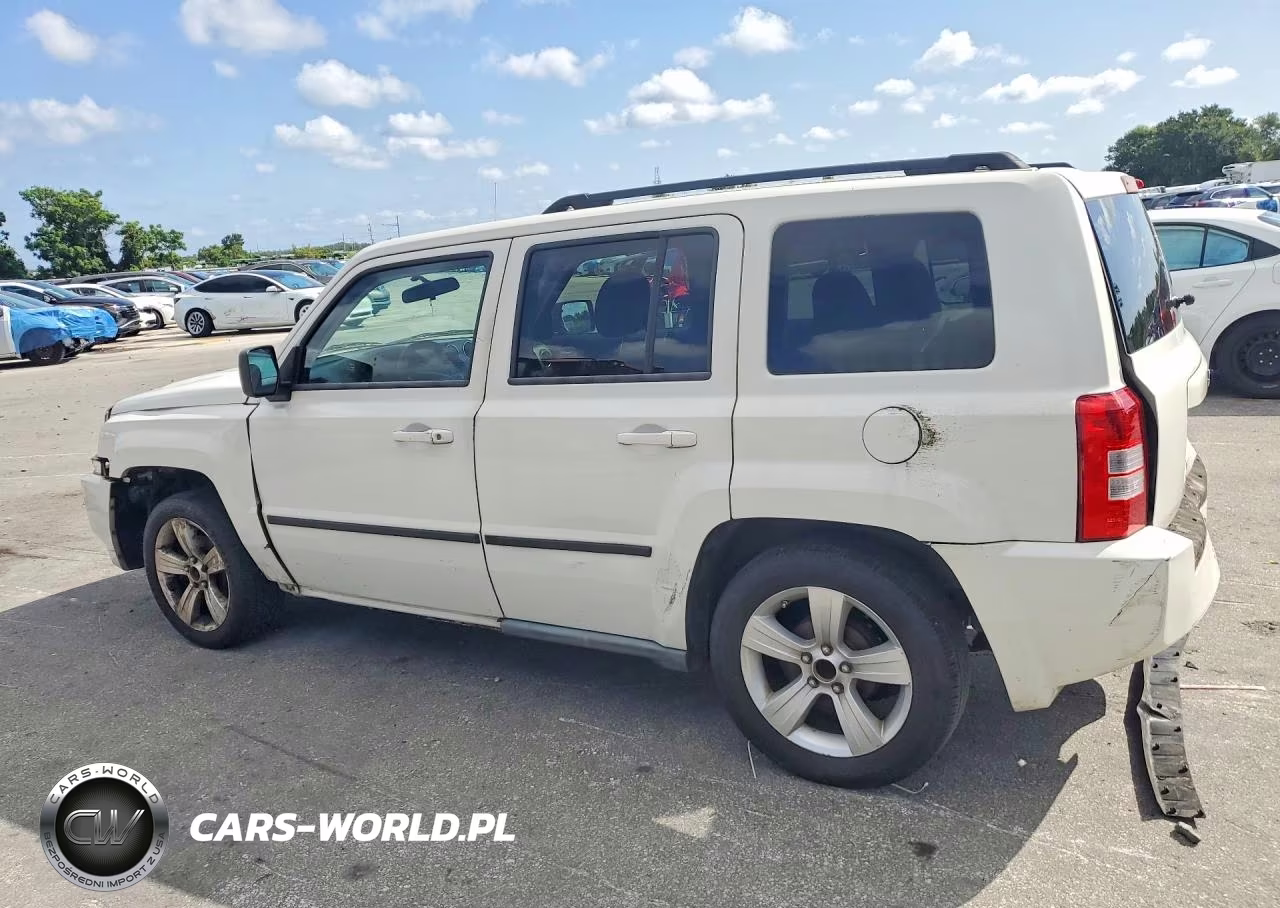 2010 Jeep Patriot Sport VIN:1J4NT2GB2AD622040 - 2