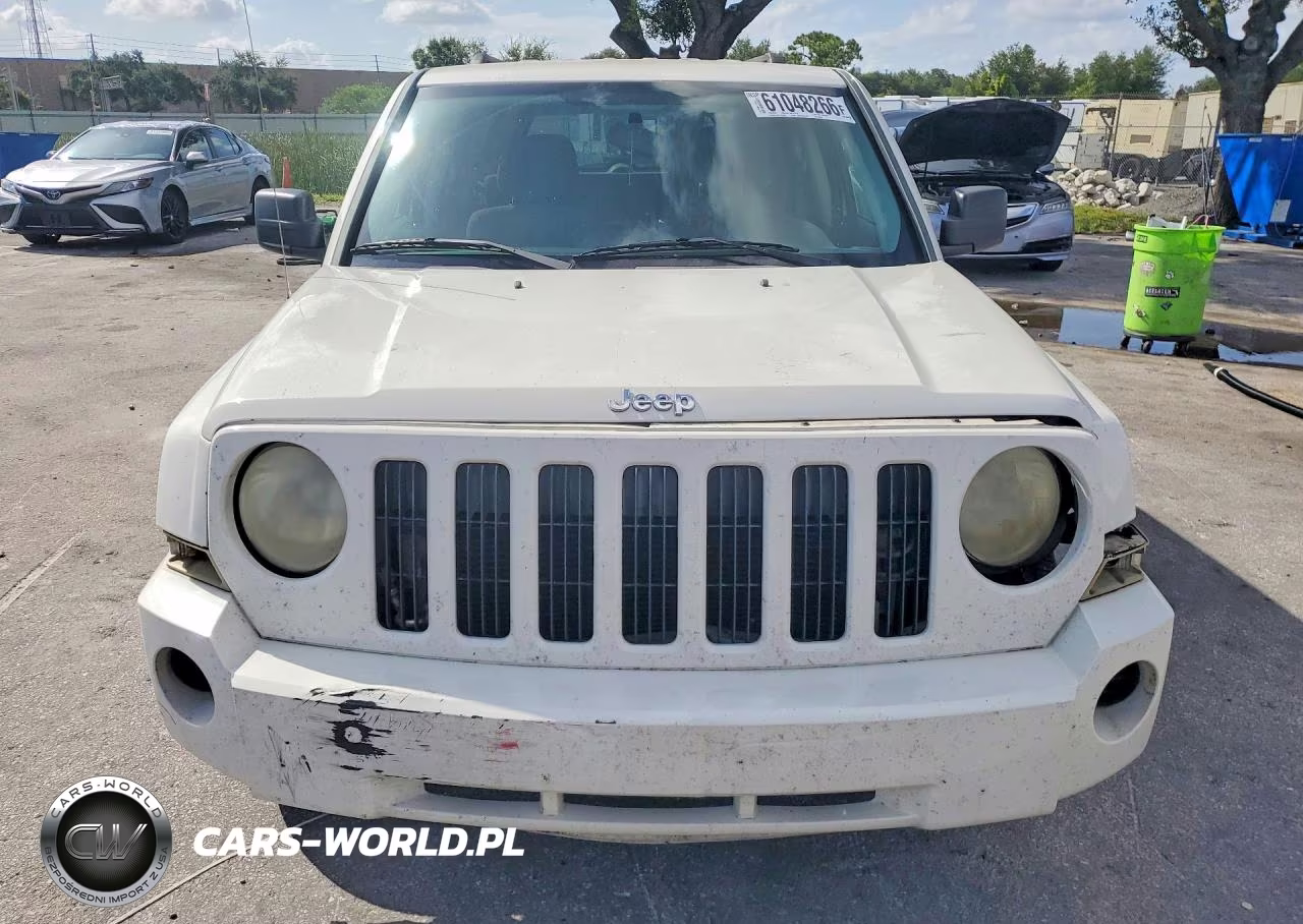 2010 Jeep Patriot Sport VIN:1J4NT2GB2AD622040 - 5