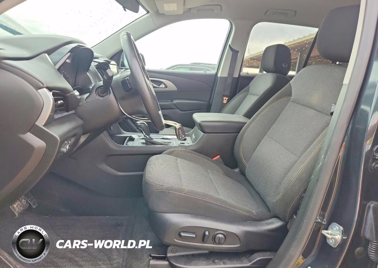 2019 Chevrolet Traverse Lt VIN:1GNERGKWXKJ132144 - 7