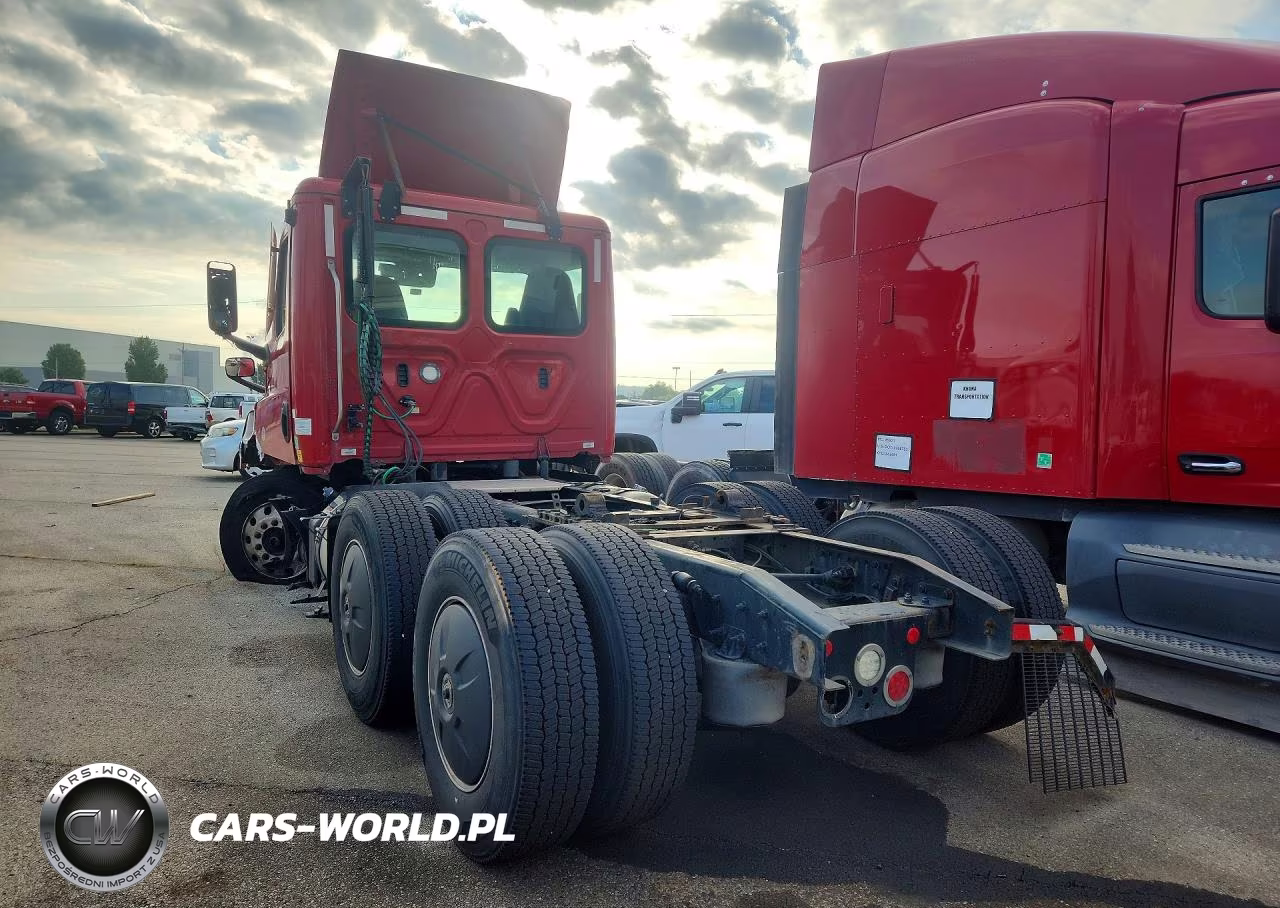 2023 Freightliner Cascadia 126" Day Cab Truck Cab And Chassis VIN:3AKJHLDR7PSNL5484 - 2