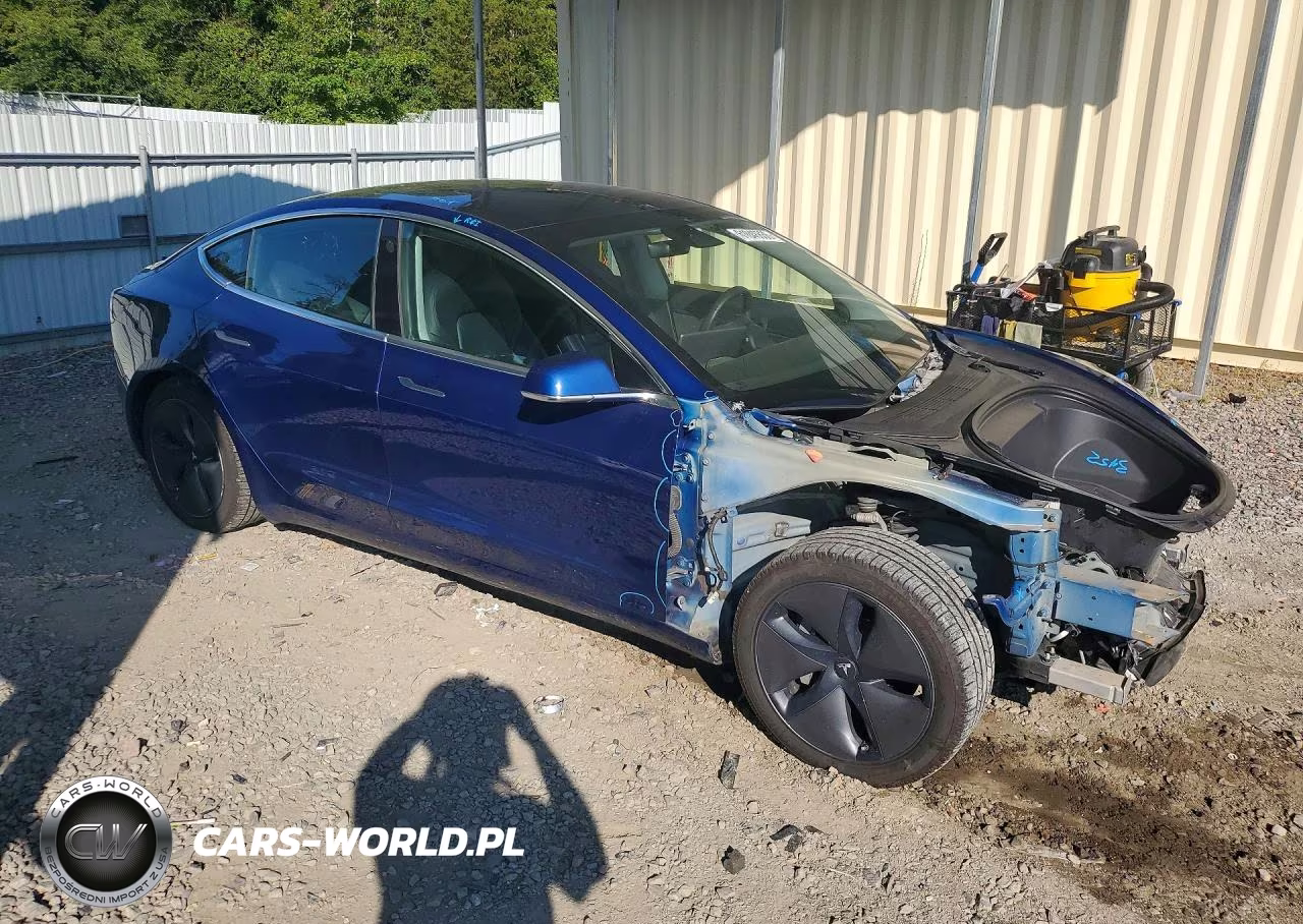 2020 Tesla Model 3 VIN:5YJ3E1EB4LF636408 - 4